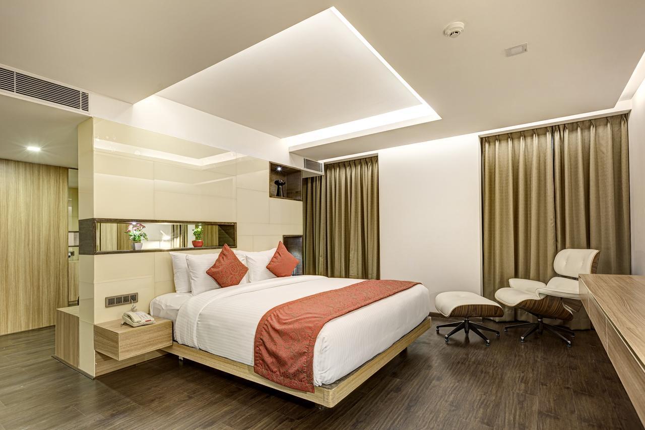 Attide Hotel Bangalore Bagian luar foto